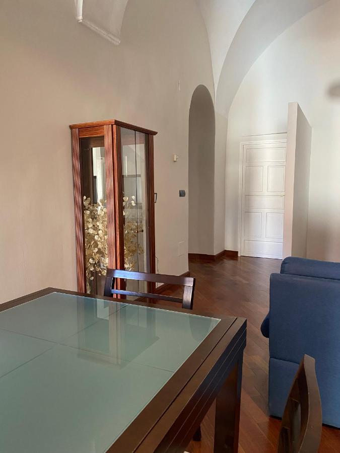 Apartamento La Almena 1 Junto A Plaza Mayor,2 Habitaciones, Parking Gratuito Caces 外观 照片